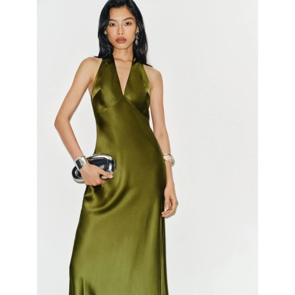 Reformation Daniela Silk Halter Maxi Dress in Pear Satin Evening Gown 6 - Picture 3 of 16